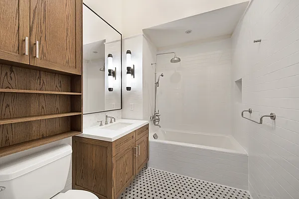 Rented by Compass | media 17