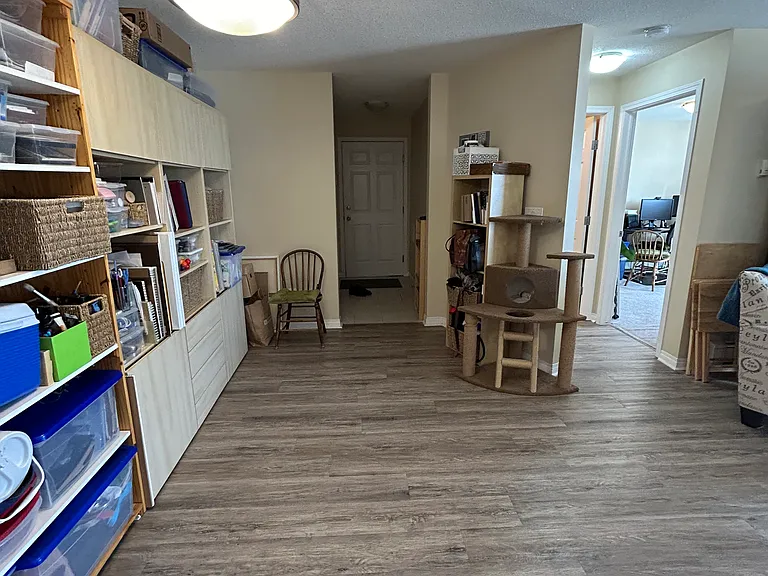 1021 Ross St — Photo 7