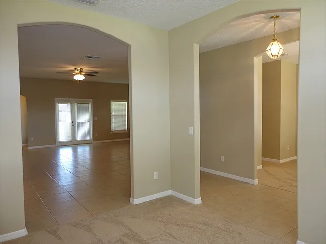 1238 Rain Lily Rd — Photo 7