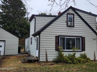 3527 Ruth Ave, Lansing, MI 48910