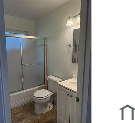 1280 Mastic St — Photo 11