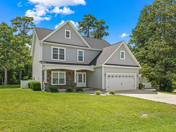 1009 Meridian Dr, Sneads Ferry, NC 28460