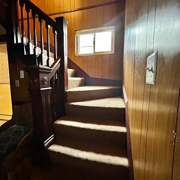 37 Greendale Ave — Photo 17