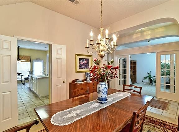 4th image of 6909 Raven Meadow Dr
