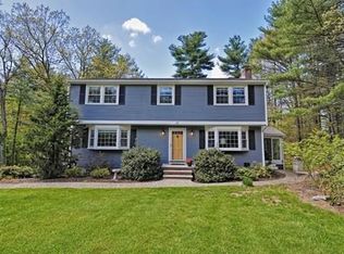 22 Knollwood Rd, Medfield, MA 02052