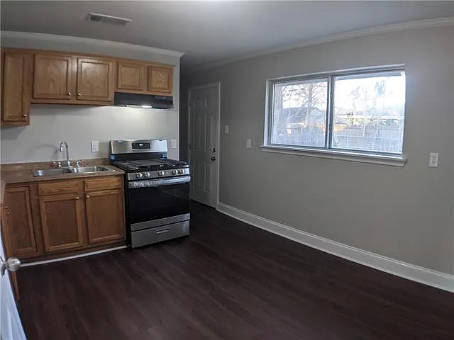 156 Dorothy Dr — Photo 5