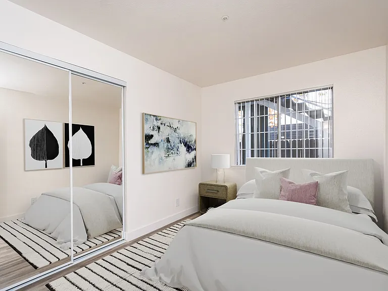 Liv 1621 Apartments — Photo 15