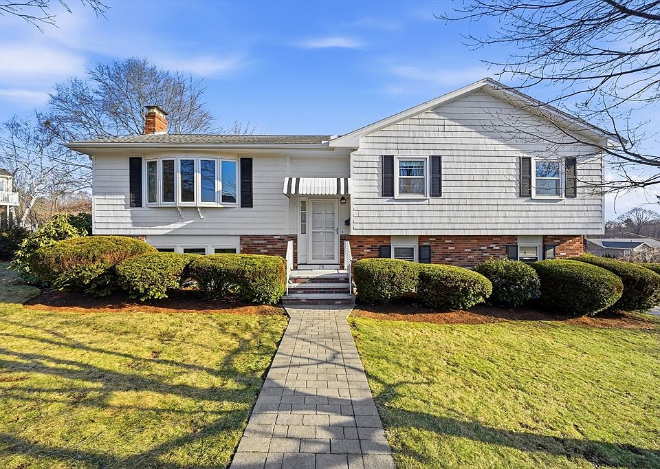 1st image of 79 W Park Dr