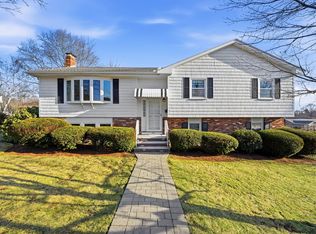 79 W Park Dr, Wakefield, MA 01880