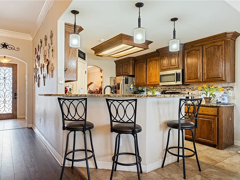 2602 Retta Dr — Photo 12