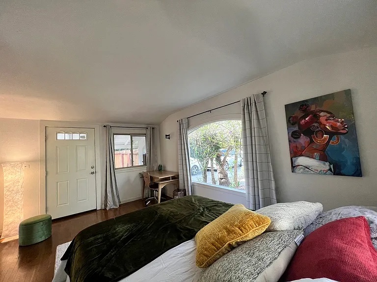 241 Harrison Ave — Photo 13