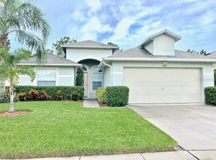 1609 Marumbi Ct, Zephyrhills, FL 33544