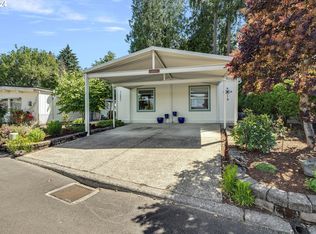 11651 SW Royal Villa Dr, Portland, OR 97224