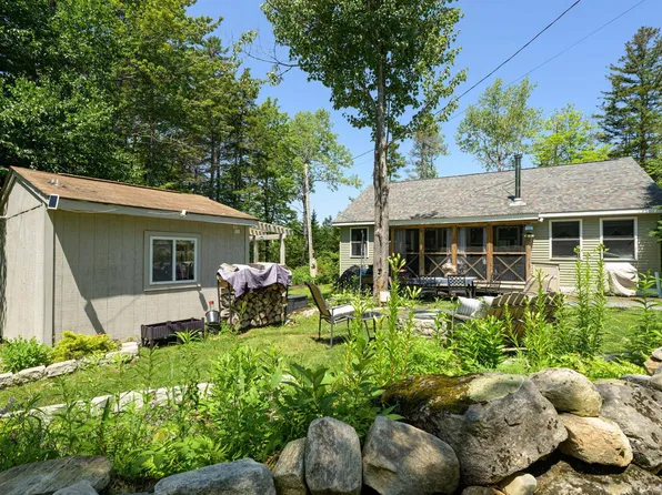 18 Old Route 9, Searsburg, VT 05363-9672