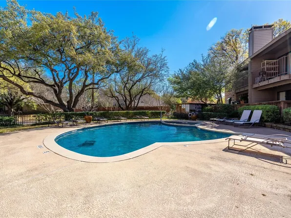 15221 Berry Trl, Dallas, TX