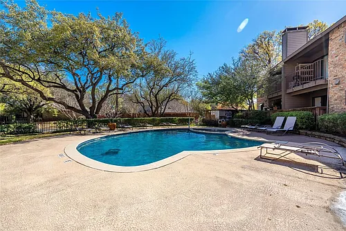 15221 Berry Trl Photo 1 15221 Berry Trl Photo 1