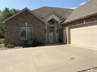 2720 Stone Valley Dr, Manhattan, KS 66502