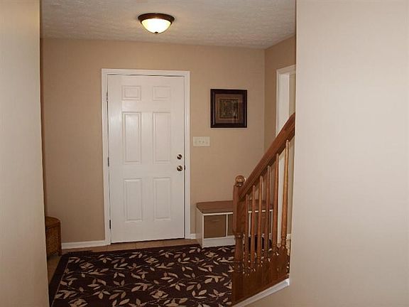 2nd image of 10033 Edgerton Dr