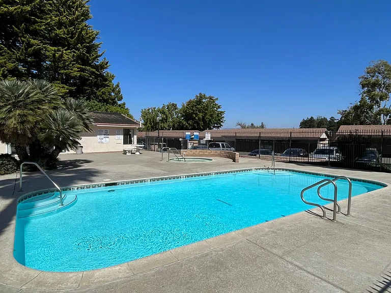 3490 Santa Maria Way #103F — Photo 10