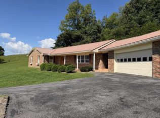 12602 Mountain Rd, Lebanon, VA 24266