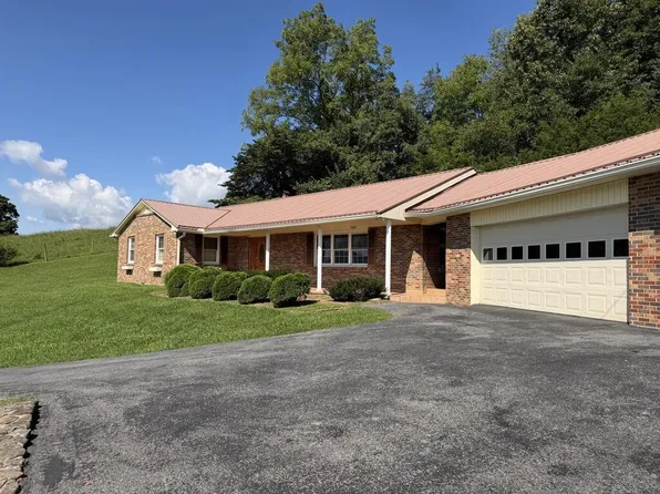 12602 Mountain Rd, Lebanon, VA 24266