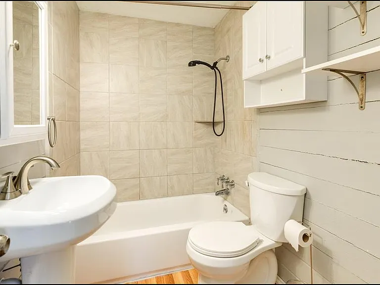 2408 Shanks Rd — Photo 4
