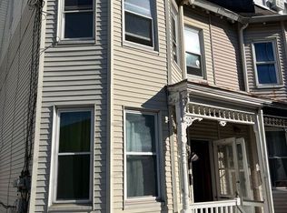 18 N 11th St APT 2, Easton, PA 18042