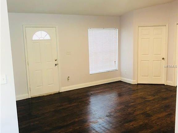 3rd image of 11607 Layton St