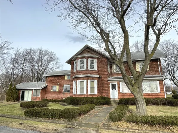 2562 County Road 28, Canandaigua, NY 14424
