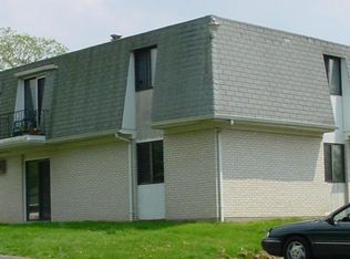 395 N Mecca St, Cortland, OH