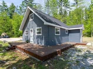 72 Gould Pond Rd, Hillsboro, NH 03244