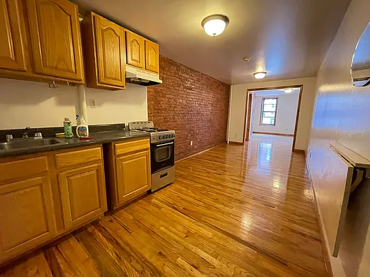 Rented by Best Apartments North Inc | media 4