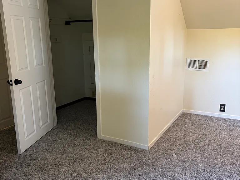 322 Mill St — Photo 28