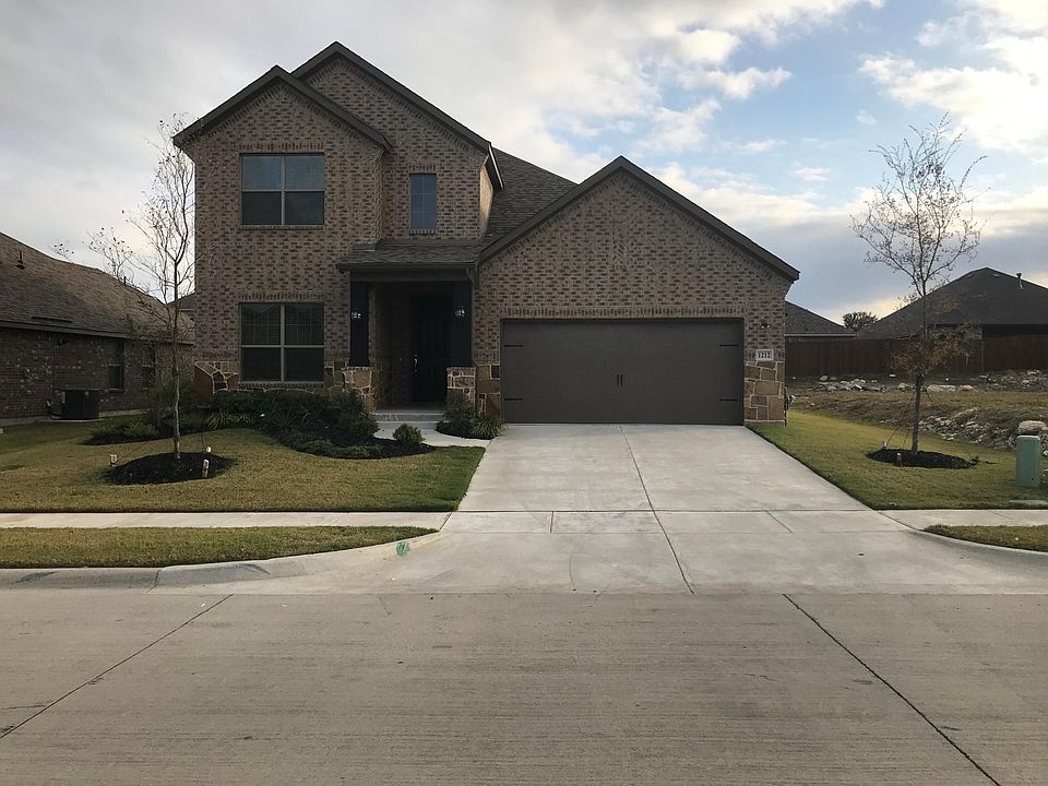1st image of 1212 Carinna Dr