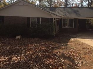 3071 Summerlake Dr, Gainesville, GA 30506