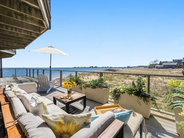 421 Commercial St #B, Provincetown, MA 02657