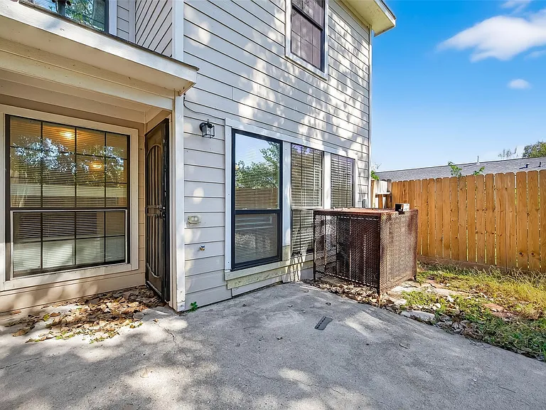 4502 Mallow St #B — Photo 28