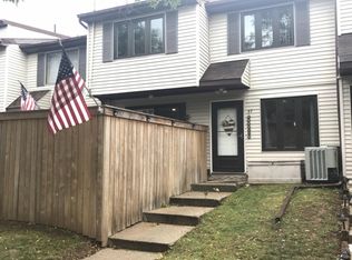 37 Lombard Ct, Staten Island, NY 10312