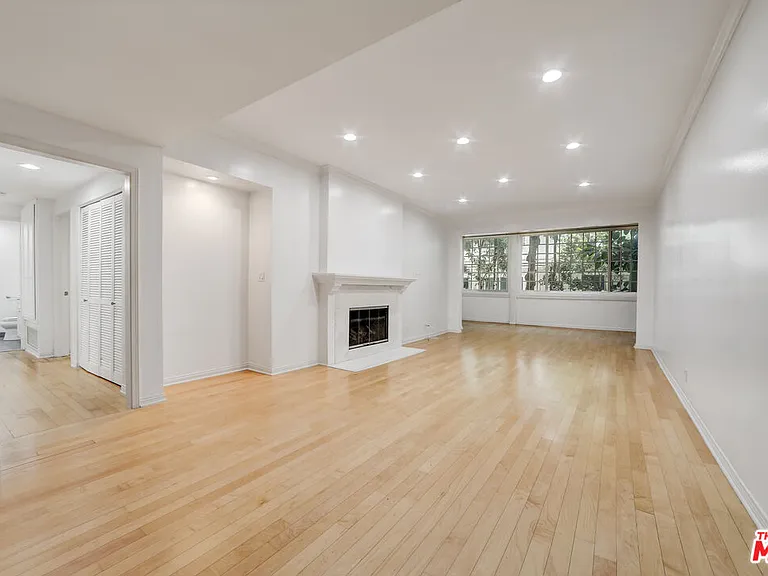 11939 Gorham Ave #105 — Photo 10