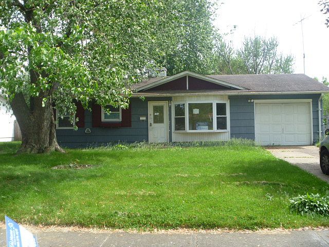 1st image of 2915 W 38th Pl