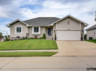 17334 Orchard Ave, Omaha, NE 68135