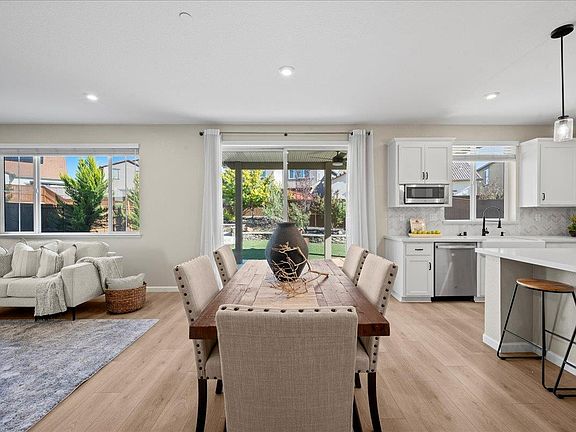 3rd image of 4828 Aldridge Ravine Court