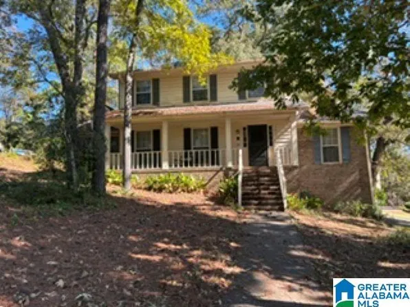 3527 Fox Hollow Ln, Birmingham, AL 35226