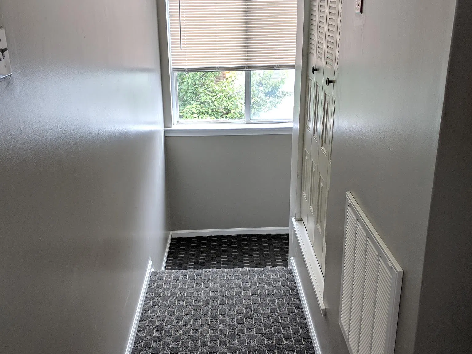 2 bed, 1196 sqft, $2,600 — Photo 4