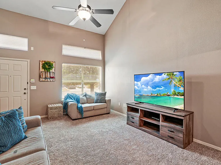 5905 Redstone Mesa Ct — Photo 5