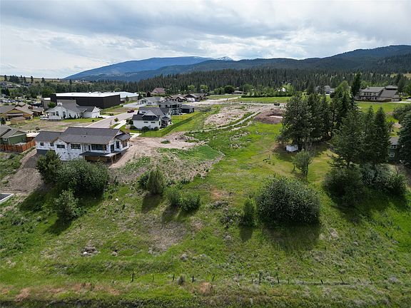 3rd image of 5884 Vang Ct #9