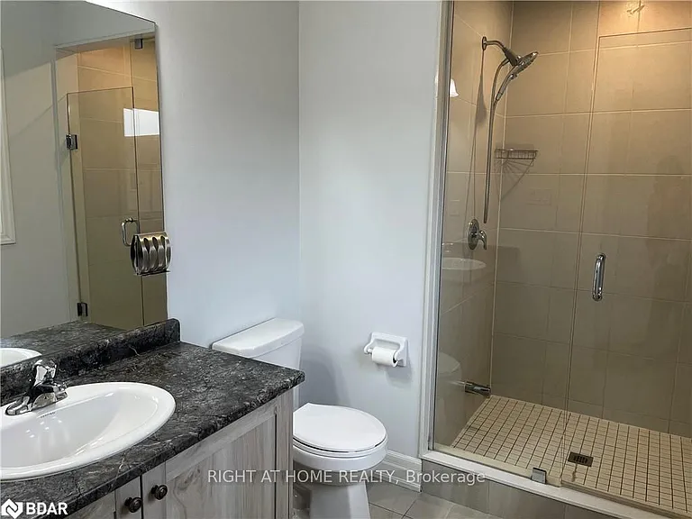 57 Bank St — Photo 18