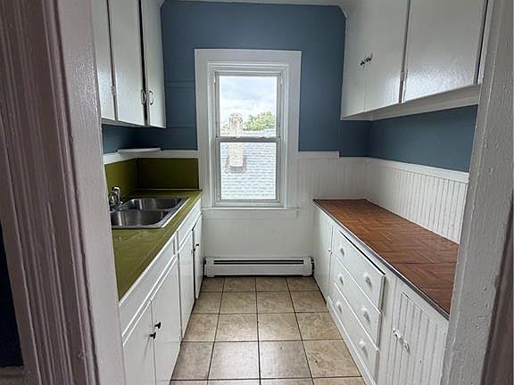 5th image of 16 Opper St APT 3