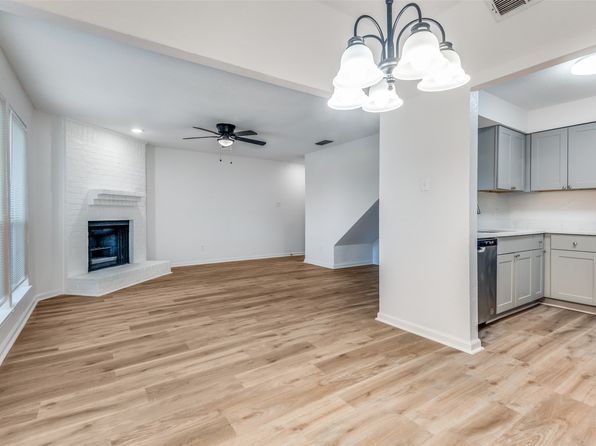 Home for Sale in Arlington TX