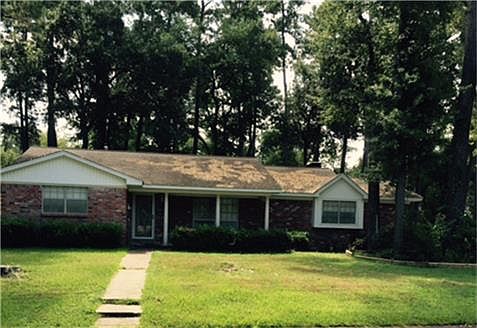 1st image of 18 Robinhood Dr